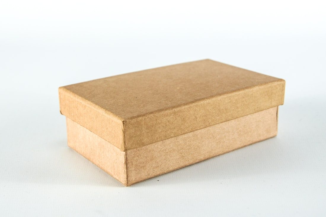 Rigid box with lid